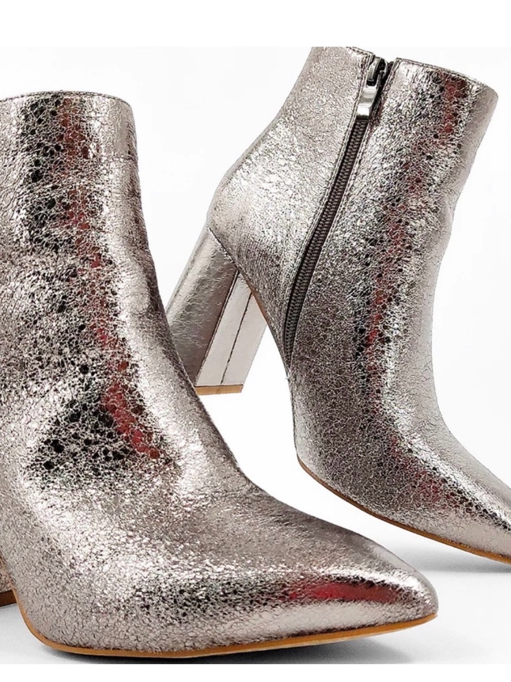ShuShop Metallic pewter textured Pointed toe Block Heel side zip Ankle Boots / 8